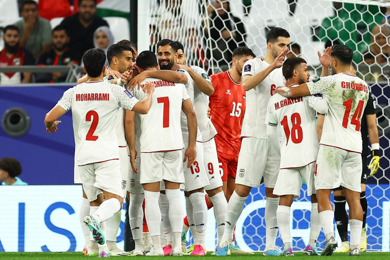 Thắng đậm Palestine, Iran phô diễn sức mạnh ở Asian Cup 2023 - Ảnh 1