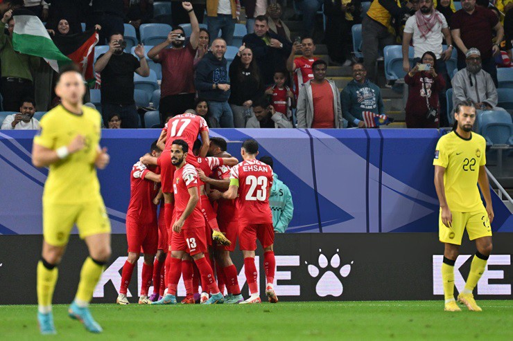 Malaysia khởi đầu Asian Cup 2023 tệ hơn cả Việt Nam, Indonesia - Ảnh 1