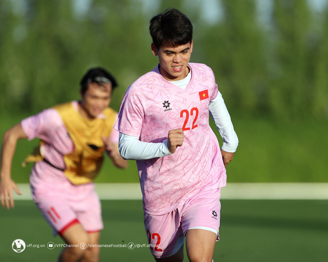 Nhận thẻ đỏ ở Asian Cup 2023, Khuất Văn Khang có được ra sân ở VL World Cup? - Ảnh 1