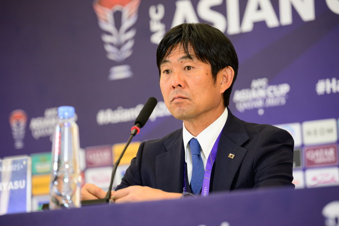 HLV Nhật Bản thừa nhận mắc sai lầm sau khi bị loại ở Asian Cup 2023 - Ảnh 1