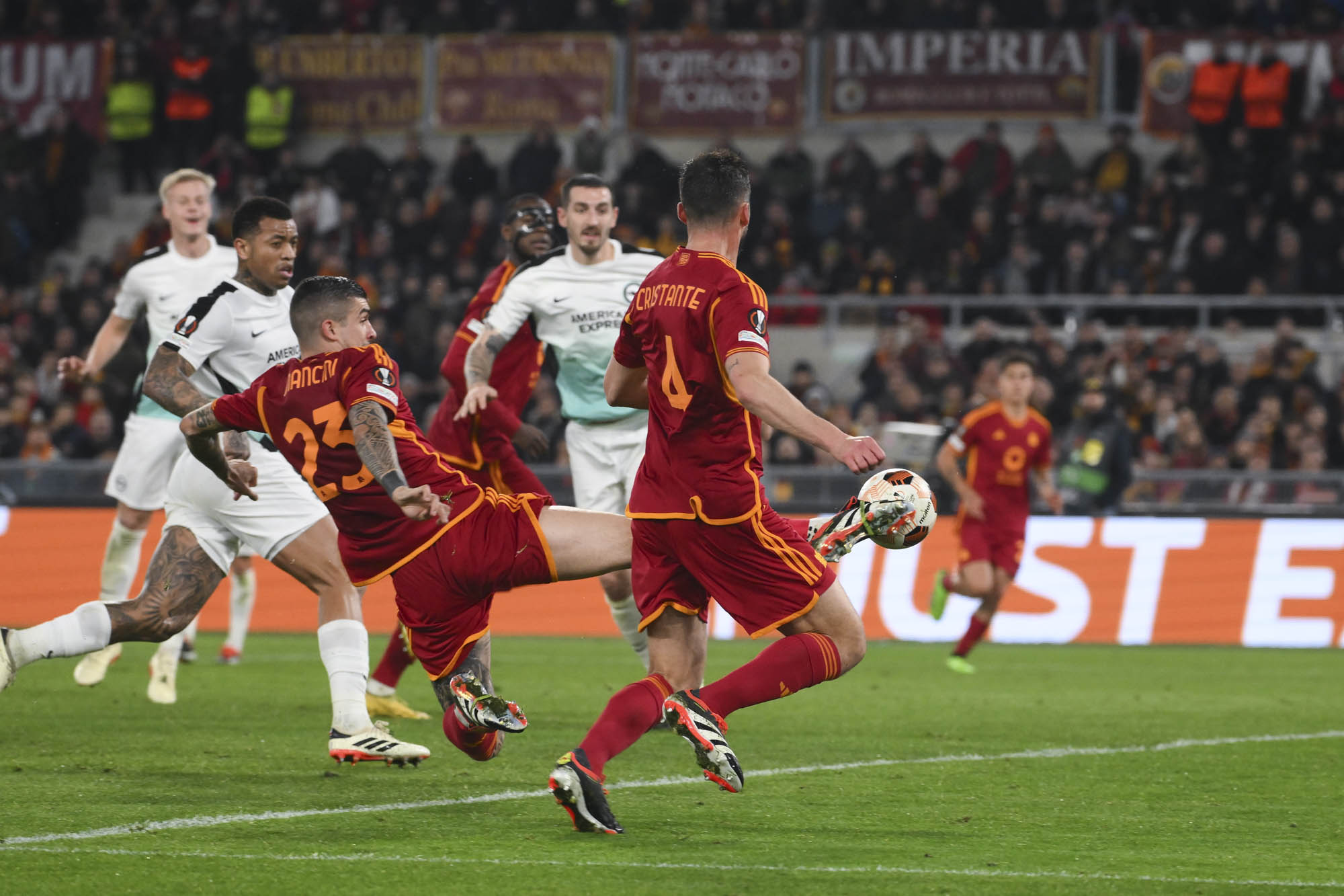Lukaku tỏa sáng, Roma thắng đậm ở Europa League - Ảnh 1