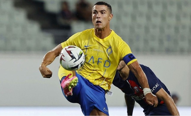 Ronaldo bị gạch tên khỏi ĐT Bồ Đào Nha - Ảnh 1