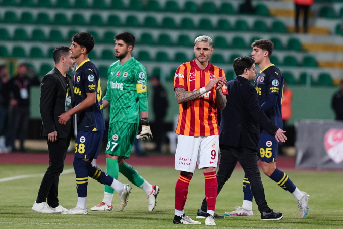 Galatasaray giành Siêu cúp Thổ Nhĩ Kỳ 'dễ nhất' trong lịch sử  - Ảnh 1
