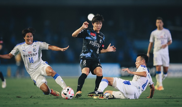 Kèo bóng đá Nhật Bản hôm nay 17/4: Azul Claro Numazu vs Consadole Sapporo - Ảnh 1