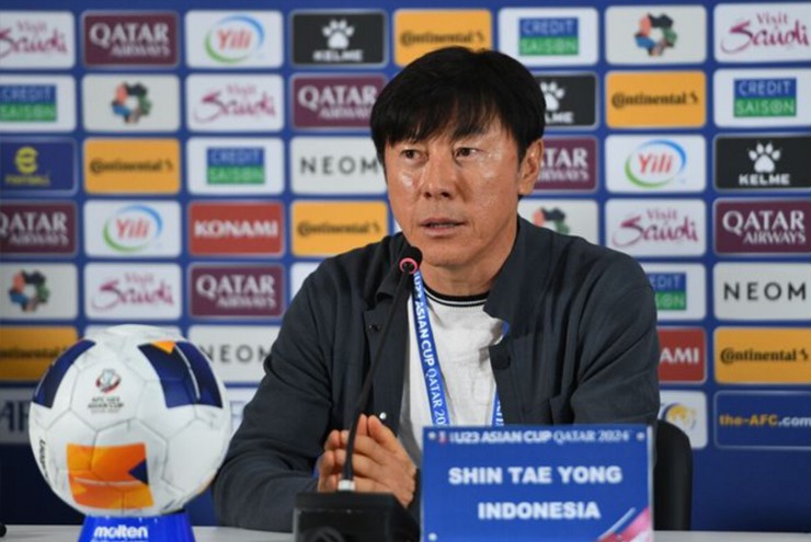 U23 Indonesia thua đau, HLV Shin Tae-yong ám chỉ trọng tài 'thiên vị' chủ nhà Qatar - Ảnh 1