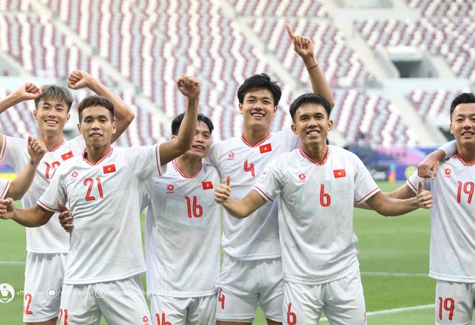 U23 Việt Nam vào tứ kết U23 châu Á 2024, chờ đấu Thái Lan? - Ảnh 1