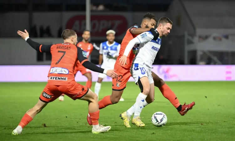 Kèo bóng đá Pháp đêm nay 23/4: Auxerre vs Laval - Ảnh 1