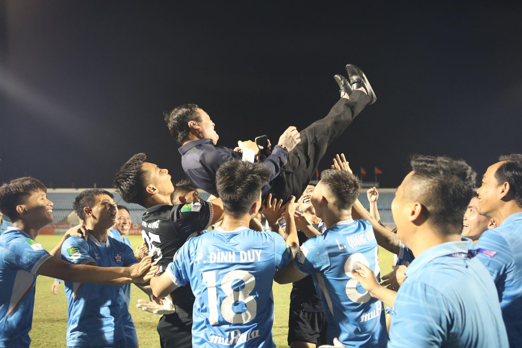 Đà Nẵng trở lại V.League sau một năm vắng bóng - Ảnh 1