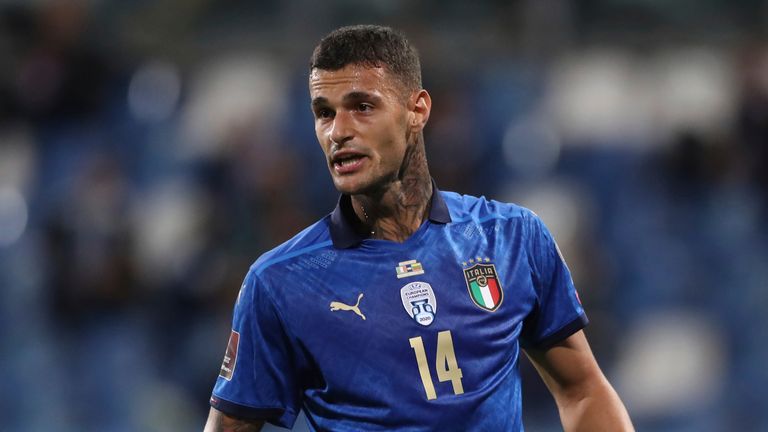 Những cầu thủ đẹp trai nhất tuyển Italy dự EURO 2024: ‘Nam thần’ Jorginho dẫn đầu - Ảnh 9