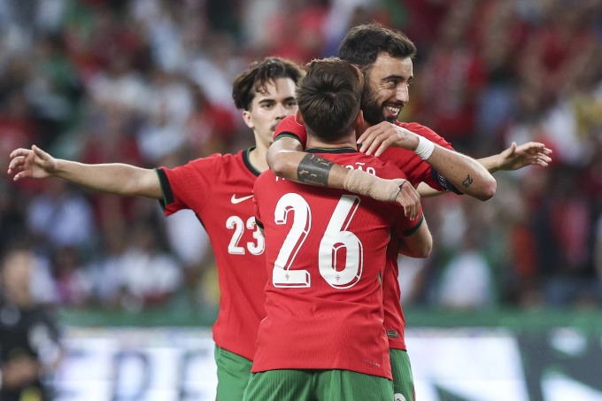 Thiếu vắng Ronaldo, Bồ Đào Nha vẫn thắng đậm trước thềm Euro 2024 - Ảnh 1