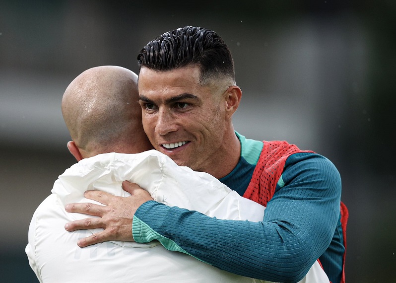 Ronaldo hội quân cùng Bồ Đào Nha, sẵn sàng chinh phục Euro 2024 - Ảnh 1