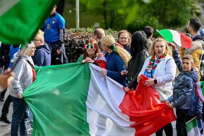Đội tuyển Italia đặt chân đến Đức dự Euro 2024 - Ảnh 9