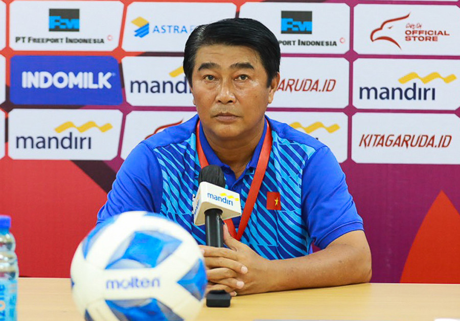 Thua 0-5 trước Indonesia, HLV trưởng U16 Việt Nam cũng bất ngờ - Ảnh 1