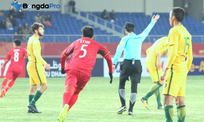 NÓNG: Văn Quyết, Văn Hậu lỡ trận khai màn V-League 2018 giữa Hà Nội FC vs Hải Phòng FC