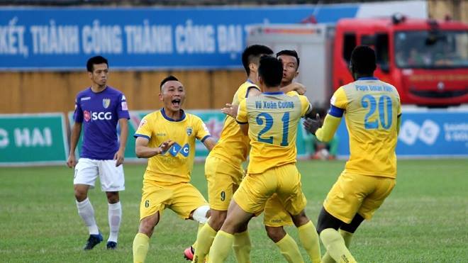 TRỰC TIẾP FLC Thanh Hóa vs TP.HCM, 17h00 ngày 18/3, vòng 2 V League 2018