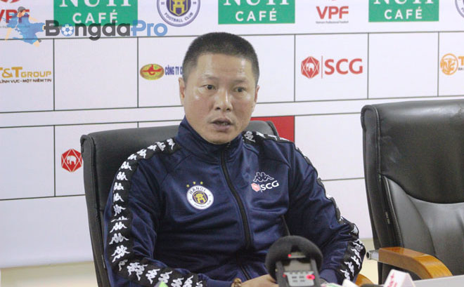 Vô đối ở V-League, Hà Nội FC vẫn chưa dám nghĩ đến chức vô địch