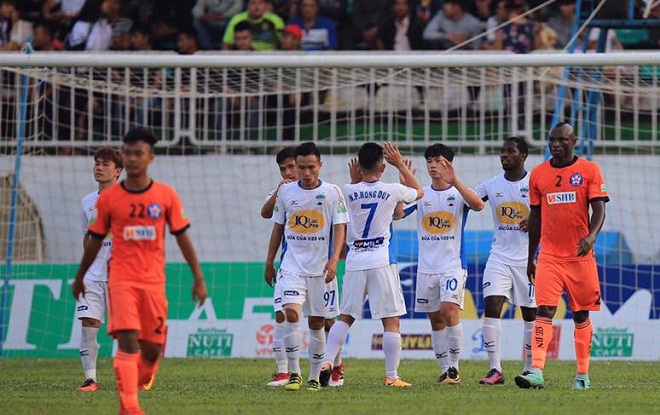 Kết quả vòng 6 V-League 2018: Công Phượng khai hỏa, HAGL thắng SHB Đà Nẵng