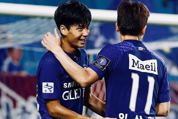 Kết quả Cheonan City 2-4 Suwon Samsung Bluewings: Nhọc nhằn đi tiếp