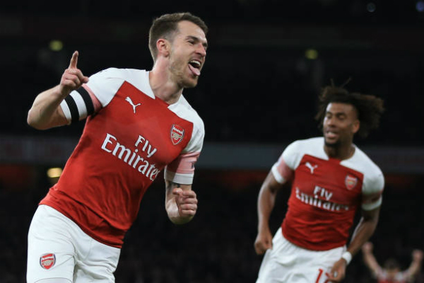 Tin bóng đá hôm nay 2/4: Arsenal lần đầu góp mặt trong Top 3 Ngoại hạng Anh