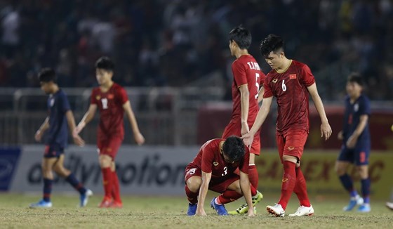 Tin bóng đá hôm nay 14/8: U18 Việt Nam phải cổ vũ Thái Lan, Barca hỏi mua Neymar