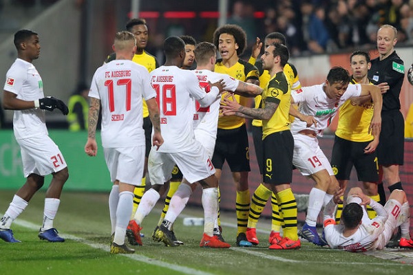Nhận định Borussia Dortmund vs Augsburg: Đánh chiếm ngôi đầu