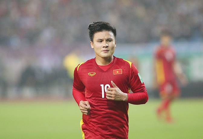 Những cầu thủ khó cạnh tranh suất đá chính ở tuyển Việt Nam thời Troussier: Gọi tên Quang Hải?