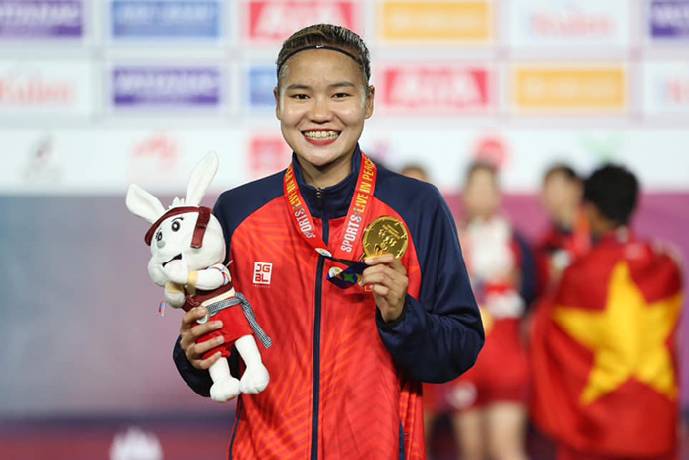 Lương Thị Thu Thương tuyển nữ Việt Nam: Tài năng trẻ sáng giá dự World Cup 2023