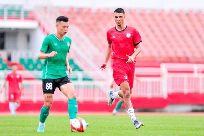 CLB Khánh Hoà tiến hành thử việc 2 cầu thủ ngoại: Sự kết hợp giữa Việt kiều và cựu ĐTQG Maroc