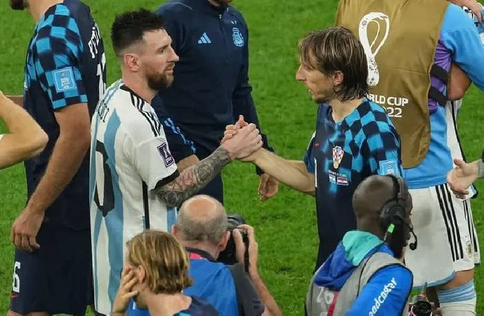 Modric đòi rời Real, sắp tái ngộ với Messi ở Miami?