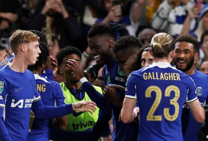 Chelsea giành vé vào tứ kết Cúp Liên đoàn Anh