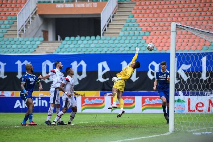 Nhận định, soi kèo Persib Bandung vs Arema, 15h ngày 8/11: Chủ nhà đút túi 3 điểm