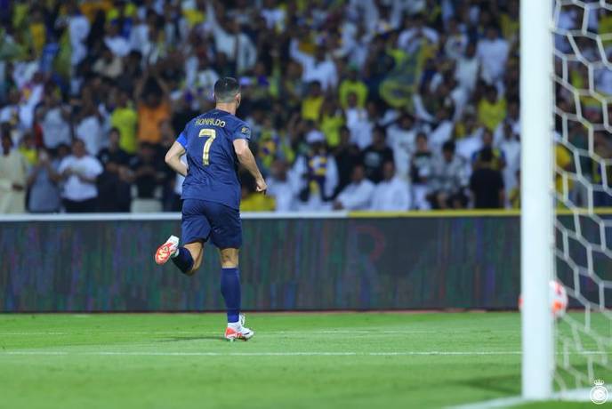 Ronaldo tỏa sáng, Al Nassr thắng đậm tại Saudi League 