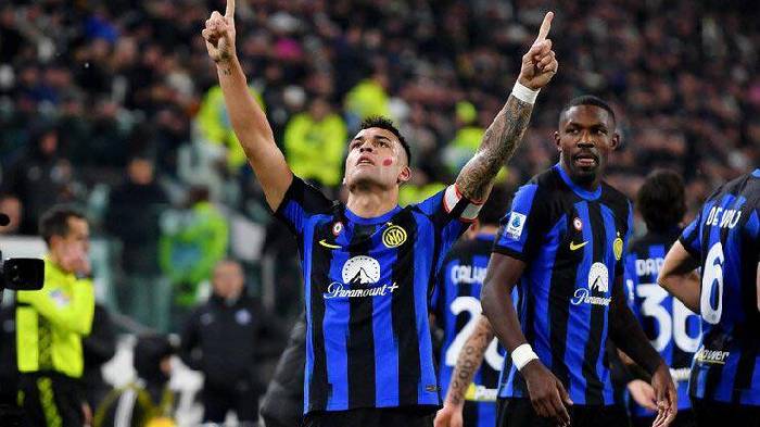 Lautaro Martinez bừng sáng, Inter vẫn đứng trên đỉnh Serie A