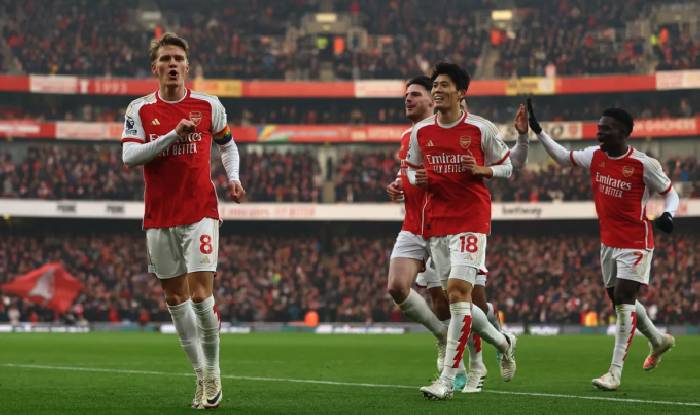 Bảng xếp hạng Ngoại hạng Anh 2023/24 mới nhất: Arsenal bỏ xa MU tới 9 điểm