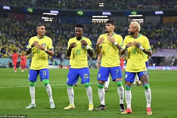 ĐT Brazil có nguy cơ bị loại khỏi World Cup