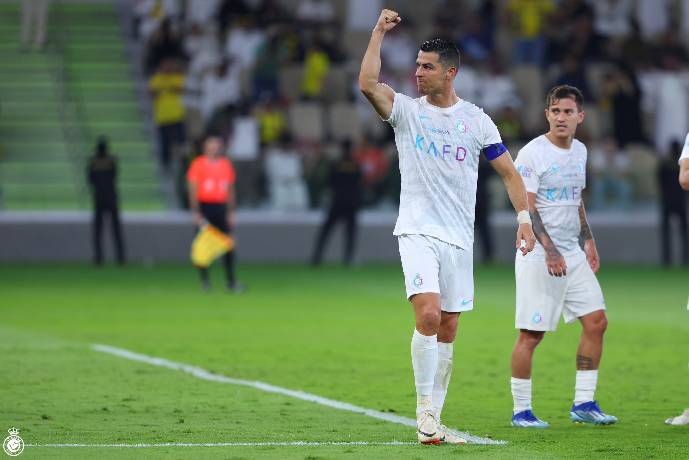 Ronaldo và Mane cùng lập cú đúp, Al Nassr thắng lớn tại Saudi Pro League