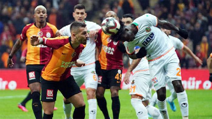 Soi kèo phạt góc Galatasaray vs Kayserispor, 0h ngày 16/1