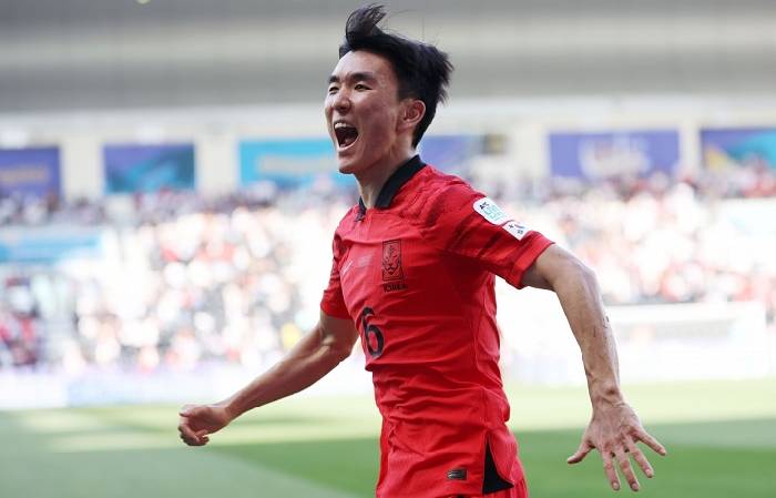 Asian Cup 2023: Tiền vệ Red Star tin tưởng Hàn Quốc đủ sức "lấy công bù thủ" 