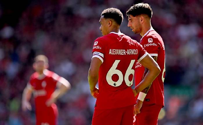 Liverpool lo ngại về lực lượng trước chung kết Carabao Cup
