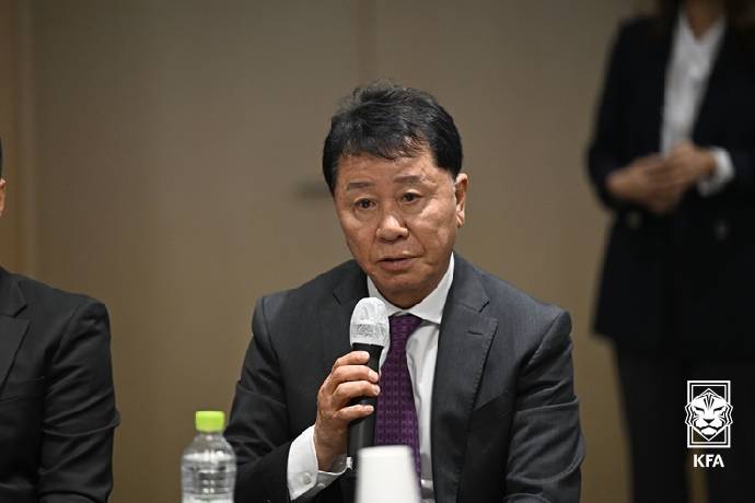 Hậu sa thải Klinsmann, LĐBĐ Hàn Quốc bổ nhiệm bạn thân của HLV Park Hang-seo vào vị trí mới