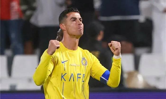 Ronaldo phải giải trình về pha ăn mừng phản cảm tại Saudi Pro League