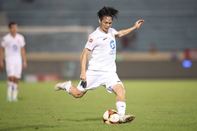 BXH V.League 2023/24 mới nhất: Nam Định mất điểm, CAHN bứt phá