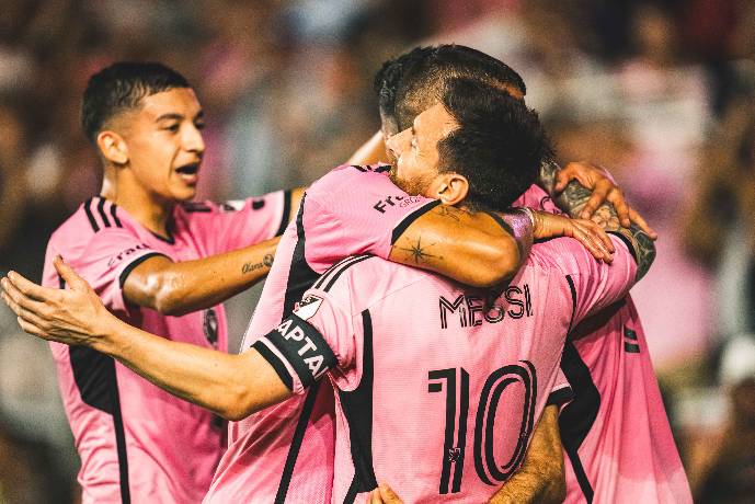 Messi tỏa sáng, Inter Miami giữ vững ngôi số 1 MLS