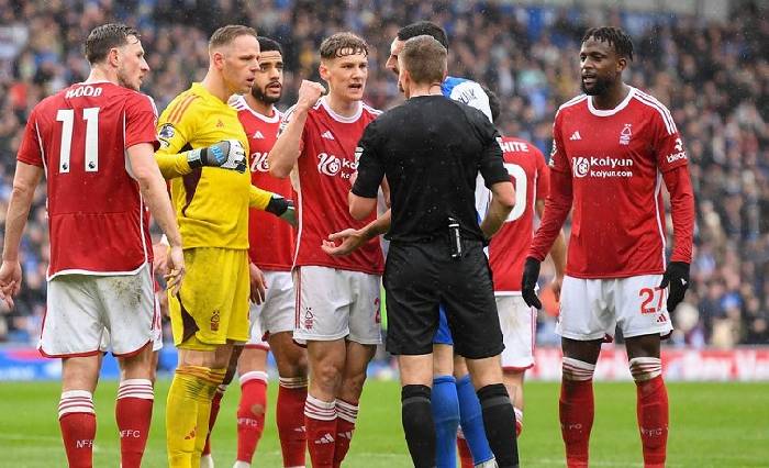 Nottingham kháng cáo bất thành việc bị trừ điểm tại Premier League
