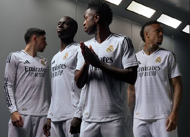 Real Madrid ra mắt áo đấu sân nhà mới mùa giải 2024/25