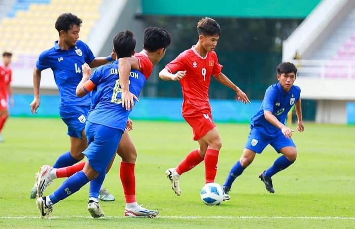 U16 Việt Nam không thể vượt qua U16 Thái Lan ở bán kết dù dẫn trước