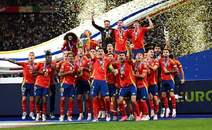 Tây Ban Nha tăng 5 bậc trên bảng xếp hạng FIFA 7/2024