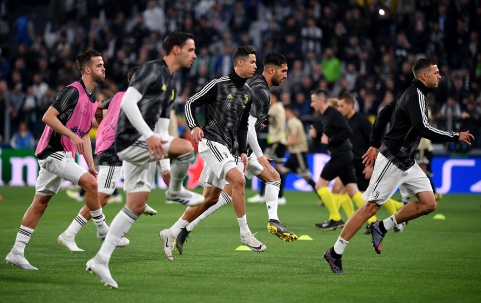 Juventus 1-2 Ajax: Ngược dòng ngoạn mục, đoàn quân Hà Lan vào bán kết