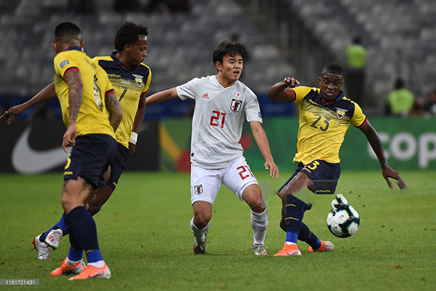 Ecuador 1-1 Nhật Bản: Ecuador và Nhật Bản ngậm ngùi rời Copa America 2019