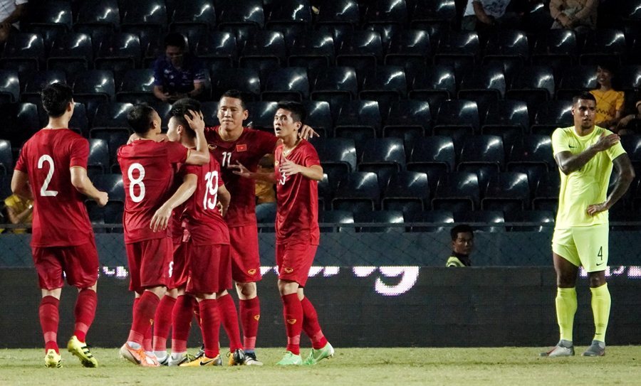 Công Phượng sút hỏng luân lưu, Việt Nam mất chức vô địch Kings Cup